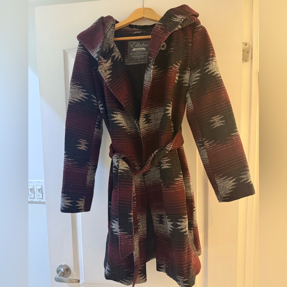 Chic Hooded Coat with Belt